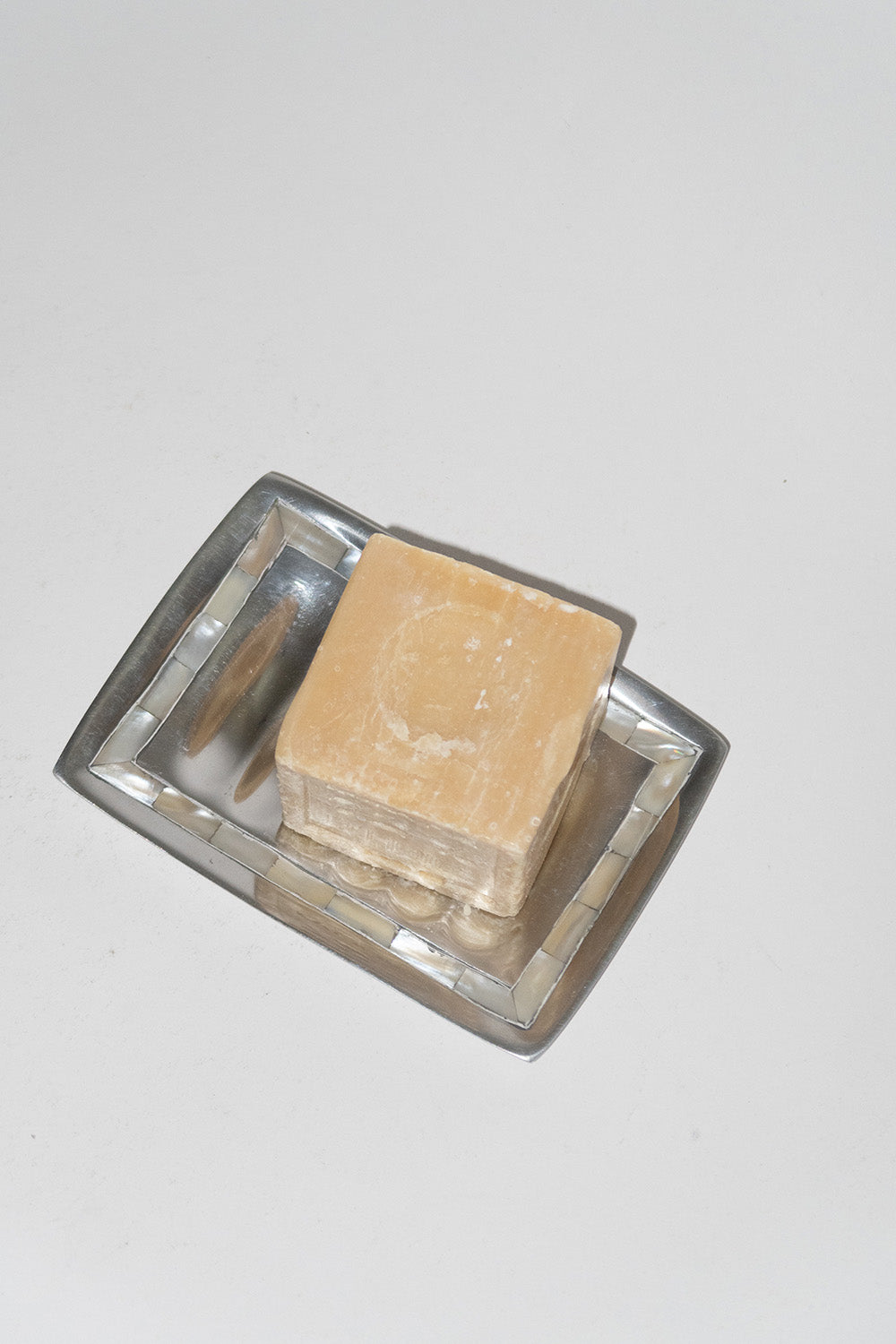 Pearl Border Dish